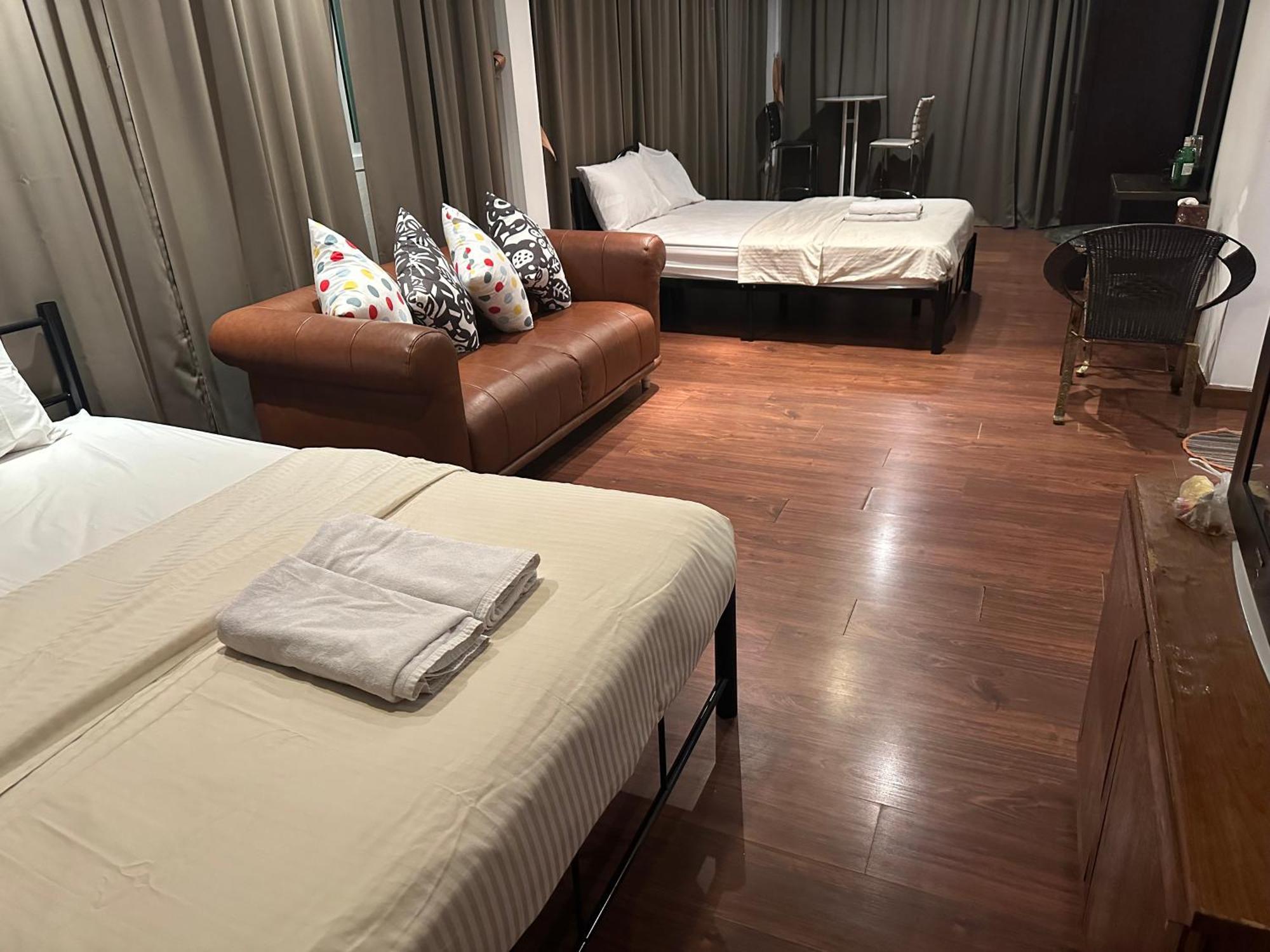 Jomtien Hostel 3 Luaran gambar