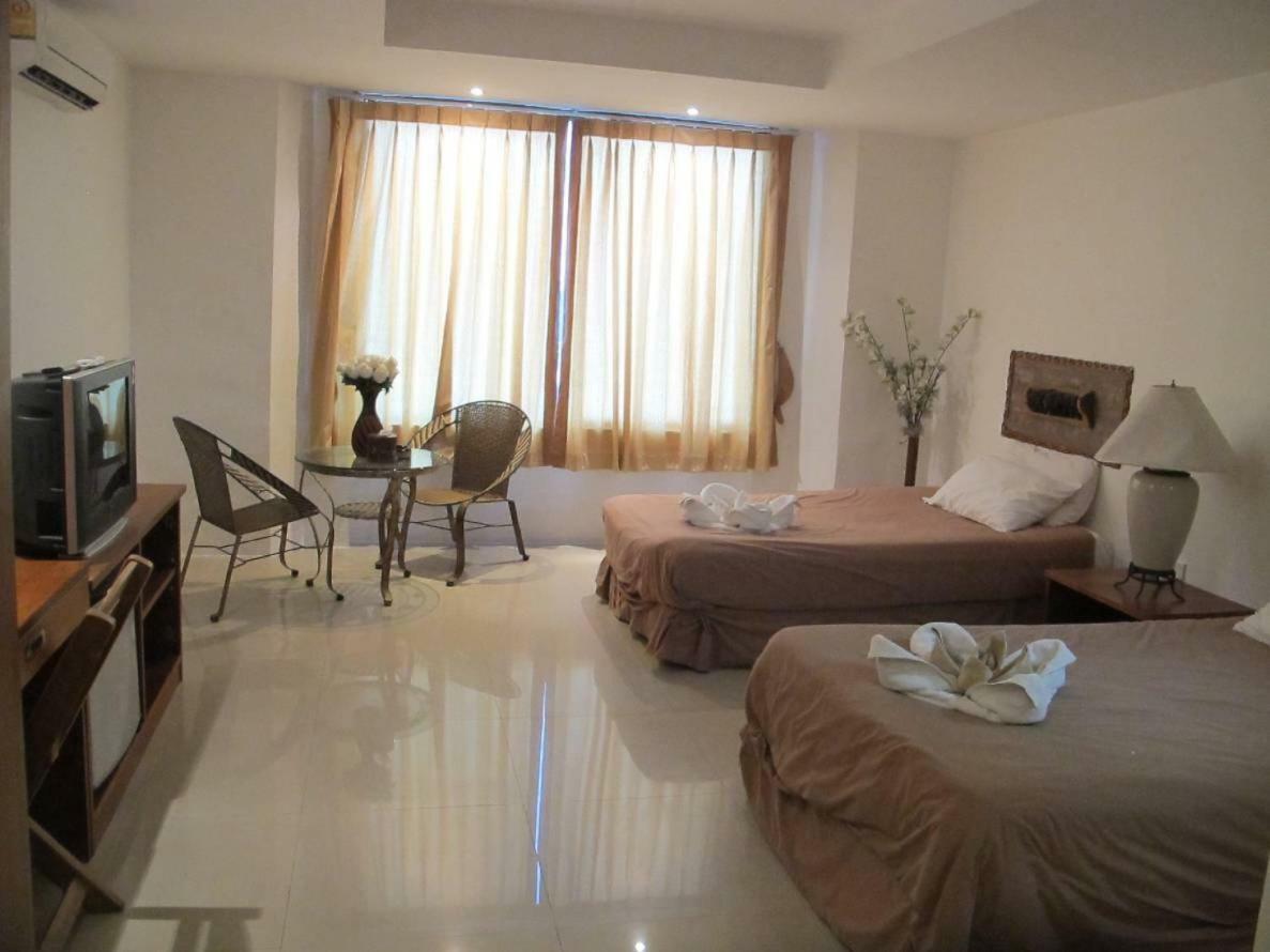 Jomtien Hostel 3 Luaran gambar